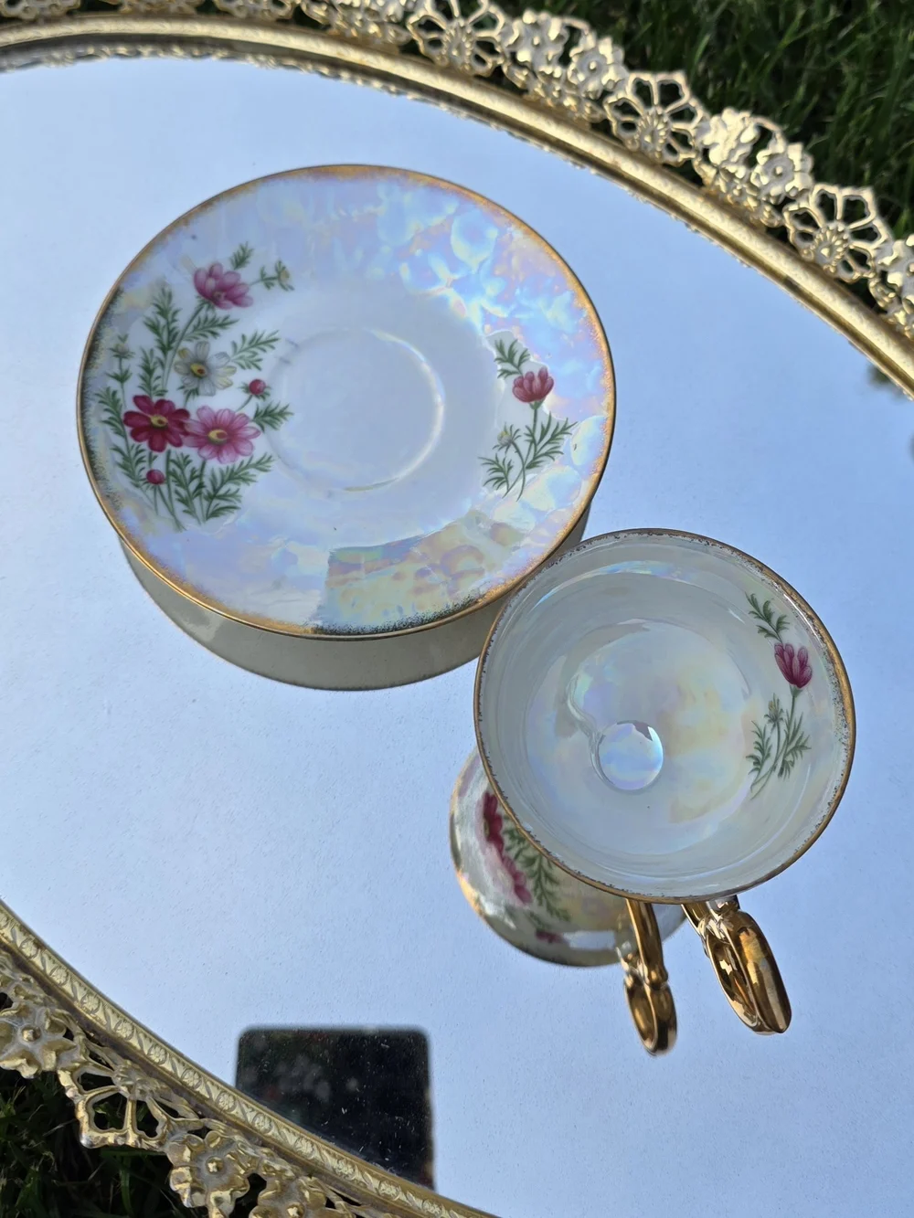 Ucacgo October Cosmo Vintage Teacup And Saucer Set